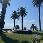 Casa Al Mare - Fronte - Parcheggio Apartment Cogoleto