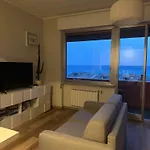 Casa Al Mare - Fronte - Parcheggio Apartment Cogoleto