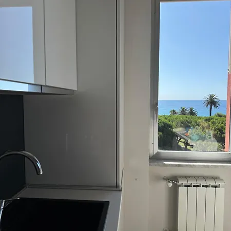 Casa Al Mare - Fronte - Parcheggio Cogoleto