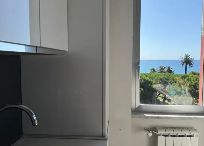 Casa Al Mare - Fronte - Parcheggio Cogoleto
